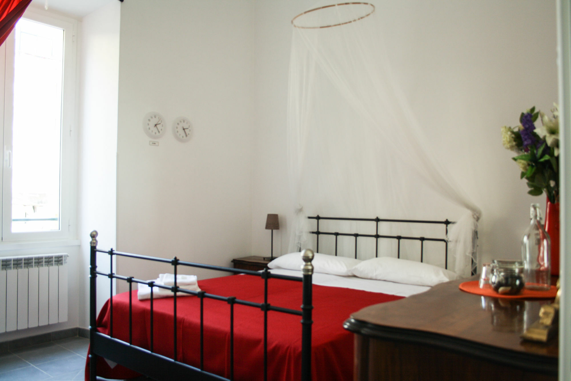 Salotto Piramide Bed & Breakfast Rome Exterior photo